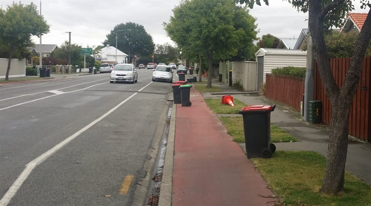 Photo of the Day: Cycleways and Rubbish Day